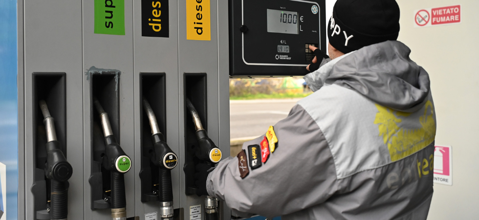 “Il caro carburante pesa di più in montagna: servono misure differenziate per territorio”