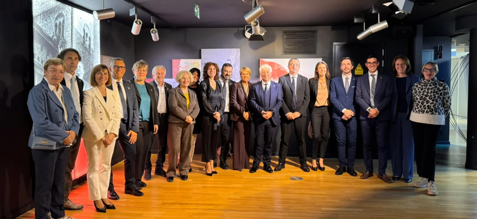 La mostra fotografica su De Gasperi raggiunge Bruxelles, Fugatti