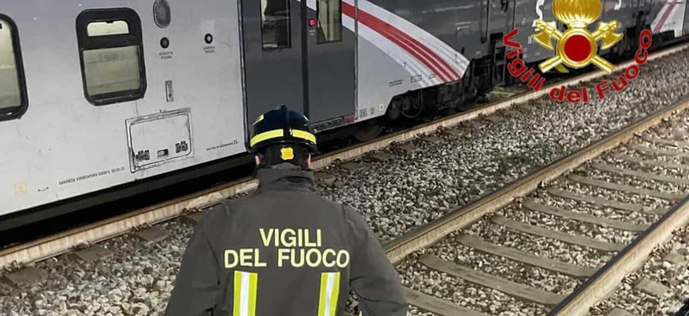 Foto d'archivio Tragedia sui binari, una persona è morta travolta da un treno