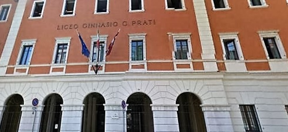 "Dignità al lavoro dell'insegnate", anche i docenti del Liceo Prati si uniscono alla protesta sulla scuola