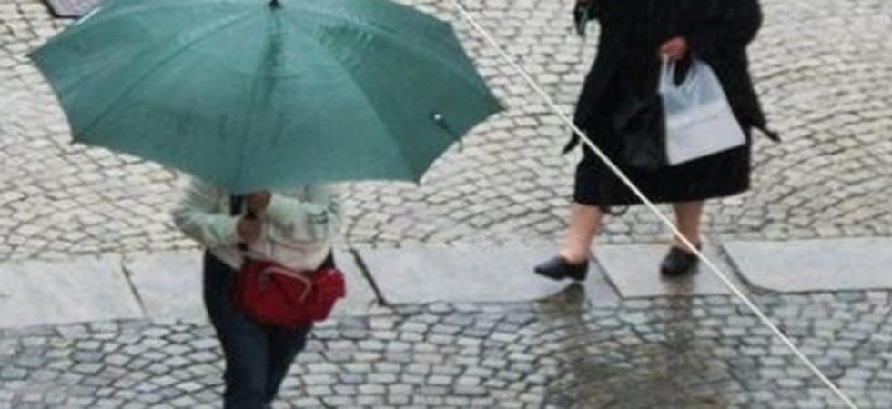 Weekend con il maltempo? Domenica più fredda e con cielo grigio, ecco le previsioni per i prossimi giorni