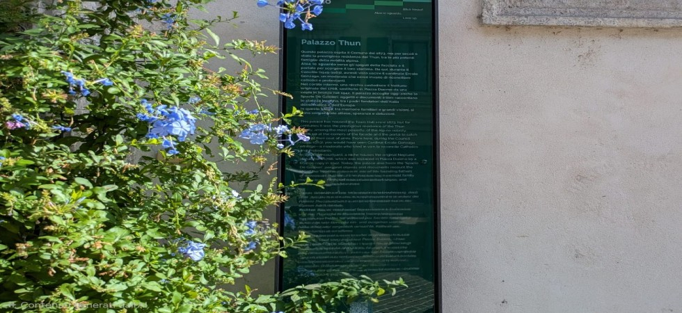 Una nuova segnaletica turistica: ecco 49 nuovi totem trilingui che raccontano i tesori della città