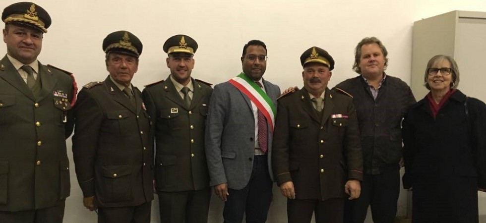 L'omaggio all'ex comandante dei Vigili del fuoco Pederzolli: Grazie per avermi salvato la vita''