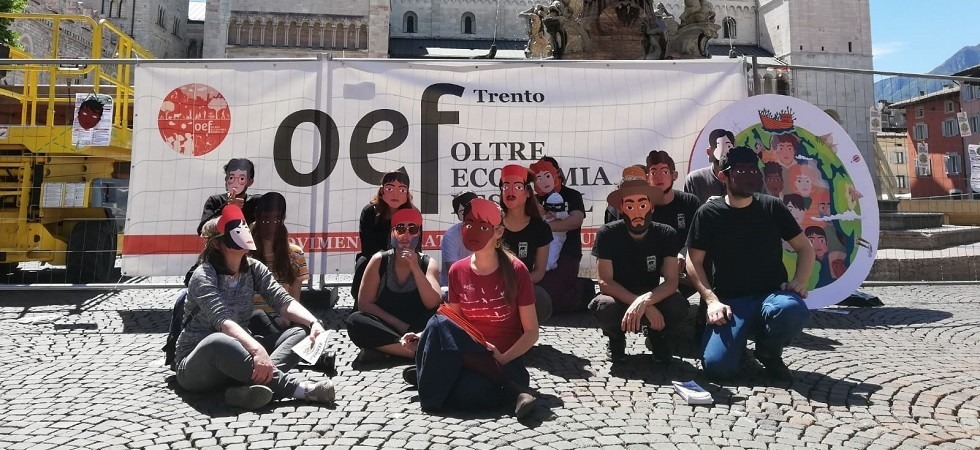Terre di disobbedienza, OltrEconomia Festival tra la capitana di Sea Watch e Lercio.it