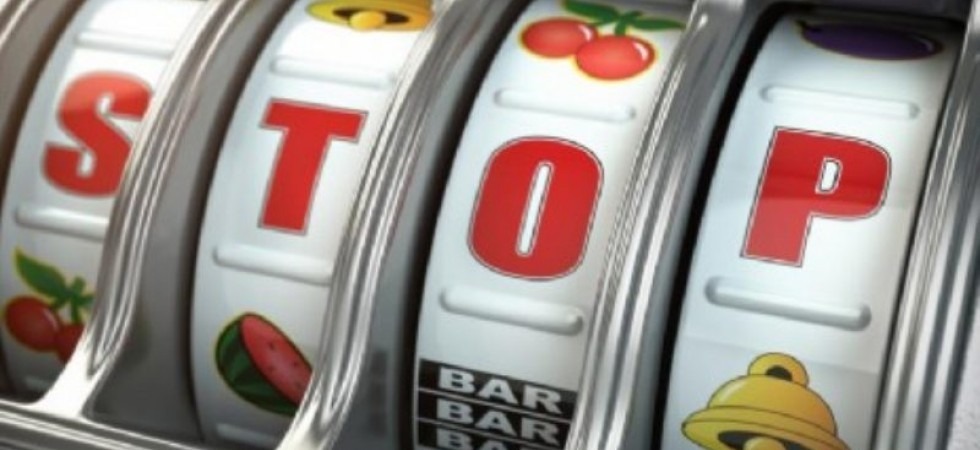 Lettera a Fugatti per bloccare la legge per la rimozione delle slot