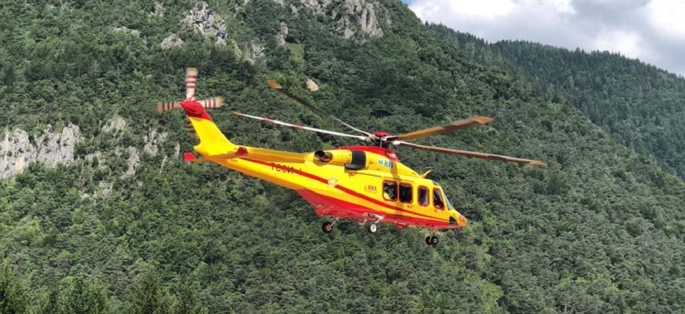Foto d'archivio Incidente sul lavoro, operaio ferito mentre ristruttura una casa