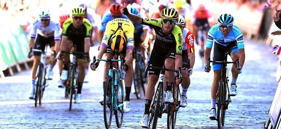 Matteo Trentin si aggiudica la seconda tappa del giro della Gran Bretagna e sale al comando della classifica