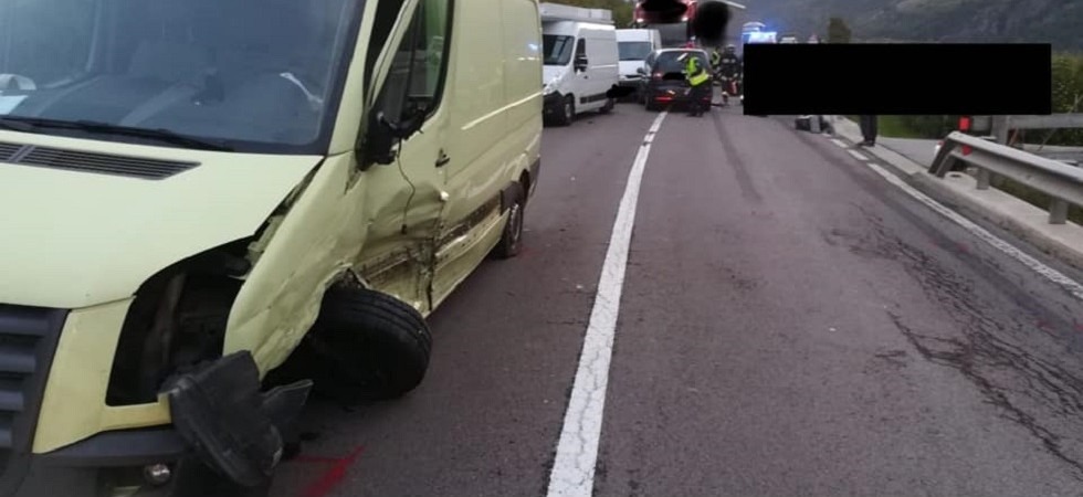 Maxi incidente in Alto Adige, la macchina dei soccorsi interviene in forza per gestire l'emergenza
