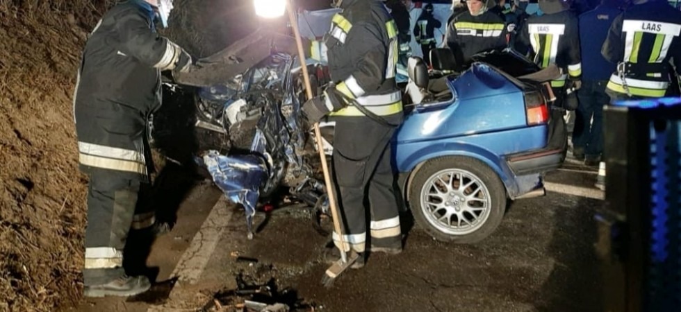 Si schianta con l'auto contro un mezzo pesante, Michael perde la vita a 19 anni