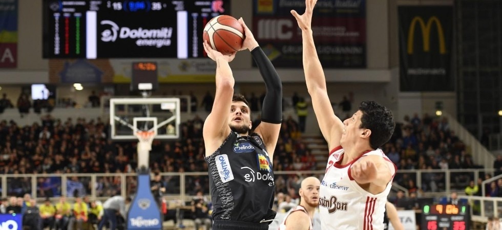Reggio Emilia schiaccia Trento alla Blm Group Arena