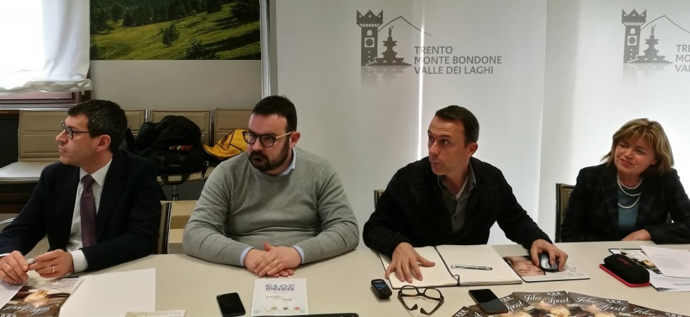 Torna Idee Sposi, 2.500 metri quadrati dedicati al romanticismo tra torte, abiti e bomboniere
