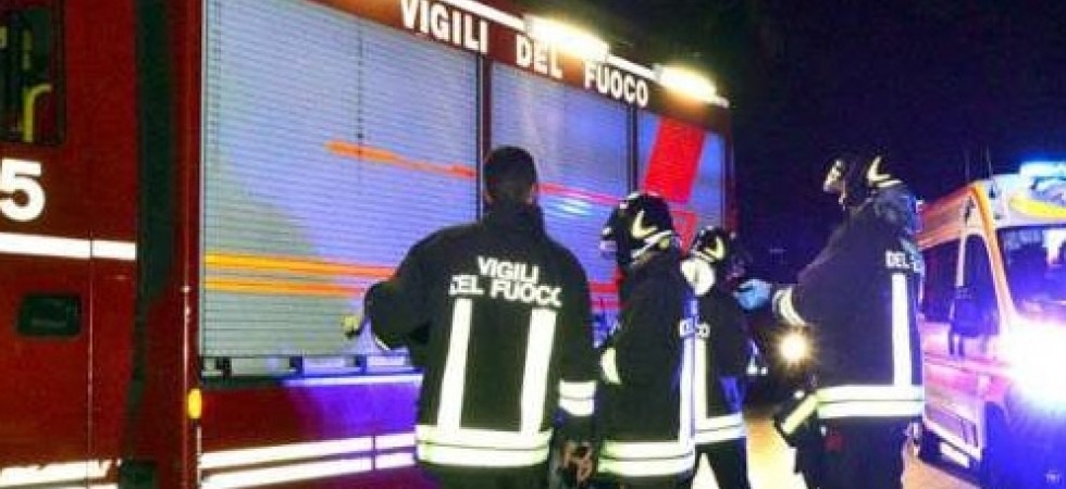 Foto da internet Paura a Mattarello, esce di strada e sfonda una recinzione
