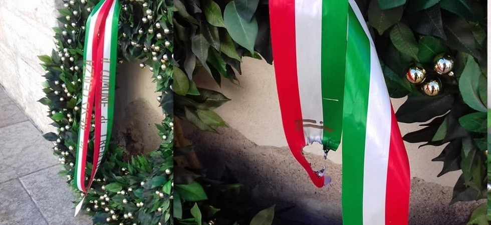 Staccate e danneggiate le corone ai martiri della Resistenza, un vile atto contro libertà e democrazia''