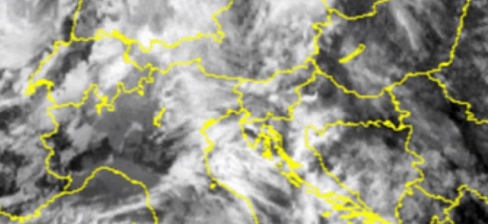 Meteo, in arrivo un fronte freddo e da questa sera vento forte fino a 110 chilometri orari