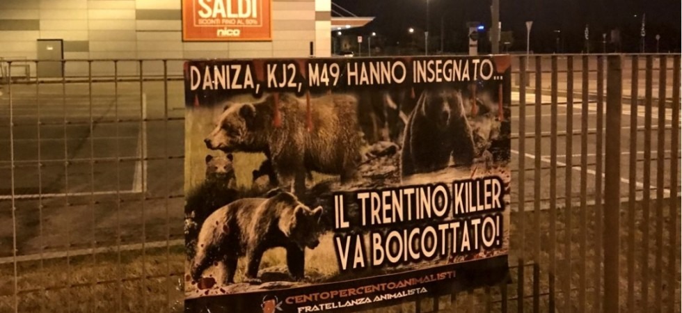 Il Trentino killer va boicottato'' ancora azioni da parte degli animalisti in diverse regioni