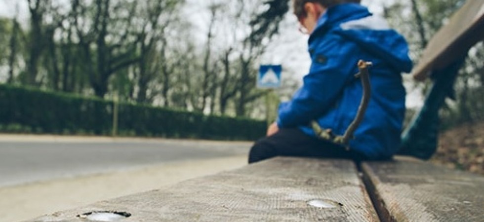 Bambino rifiutato dalla famiglia perché autistico, gara di solidarietà da tutta Italia