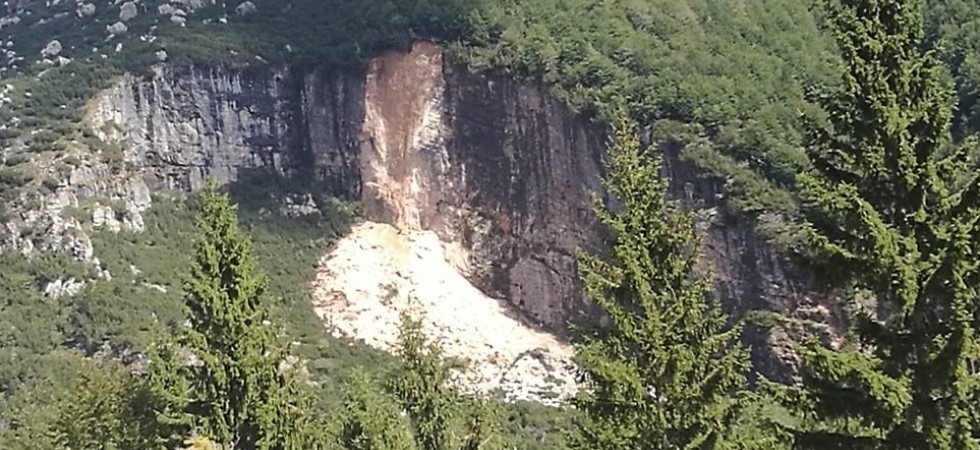 Frana alle pendici del monte Plische