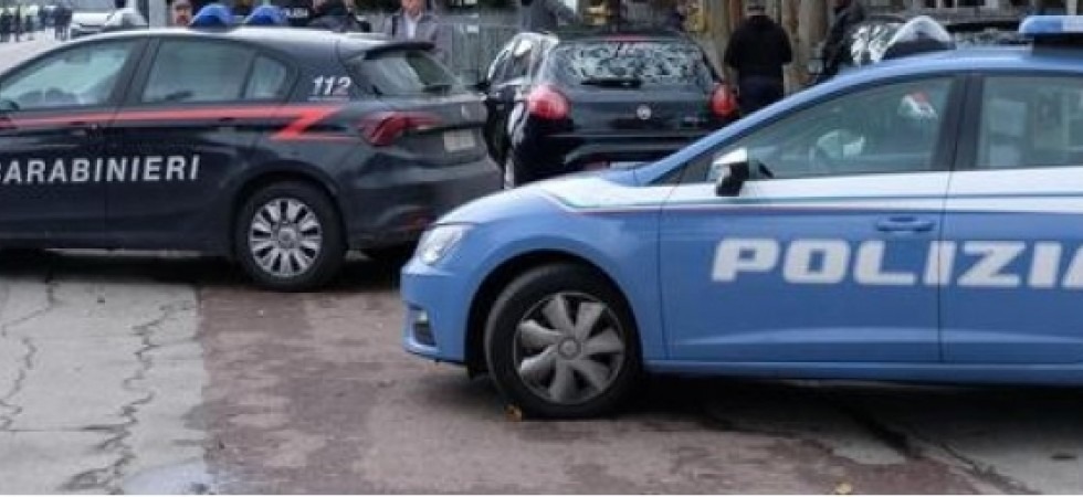 Cercano di rubare in alcune abitazioni ma vengono visti e scappano