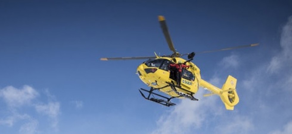 Scialpinista cade in un canalone, in gravi condizioni elitrasportato in ospedale