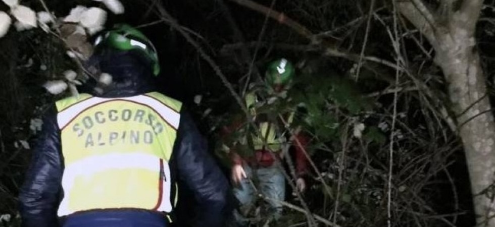 Parapendio precipitato, il Soccorso alpino sospende le ricerche che hanno dato esito negativo