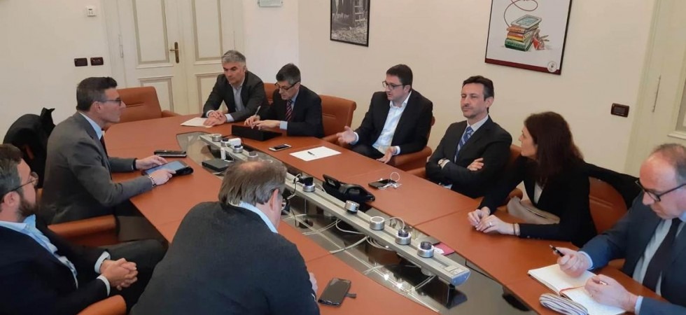 Tagli sistema di accoglienza, la Provincia tira dritto, ma i sindacati strappano un tavolo tecnico per gestire gli esuberi