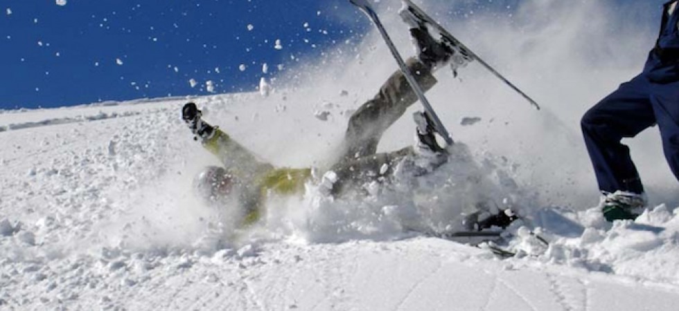 Fioccano gli incidenti sulle piste, domenica di straordinari per soccorsi e ospedali