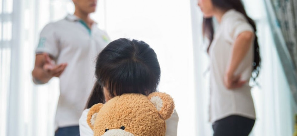 Manifesto contro violenza assistita