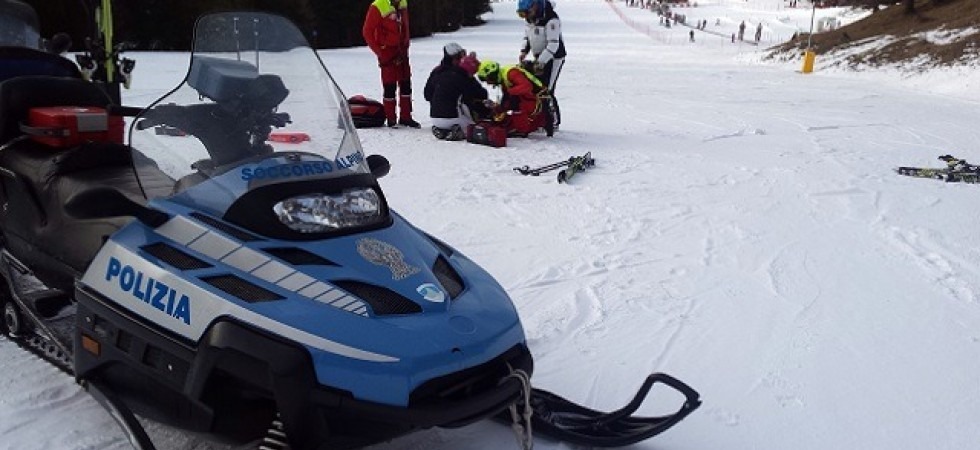 Foto archivio Tragedia sulle piste da sci, un 39enne trovato morto a bordo tracciato
