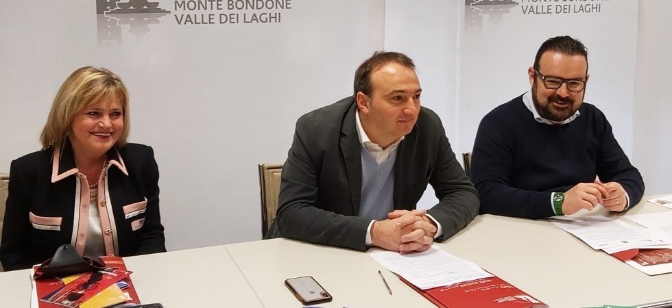 Mercatino di Natale, l'Apt: Evento patrimonio della città, va difeso''