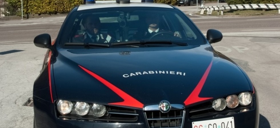 Rubano venti litri di gasolio in cantiere, denunciati due ventiduenni