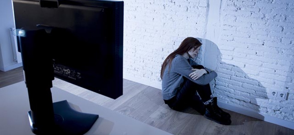 Cyberbullismo e uso consapevole della rete: arriva il bando per le scuole