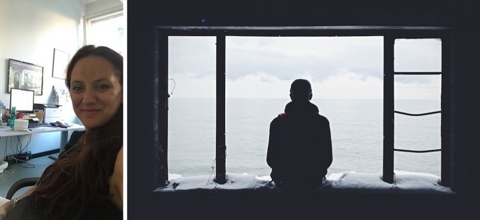 “Depressione e suicidi in aumento”, gli esperti lanciano l’allarme: “Nella nostra società i giovani sono i più vulnerabili”