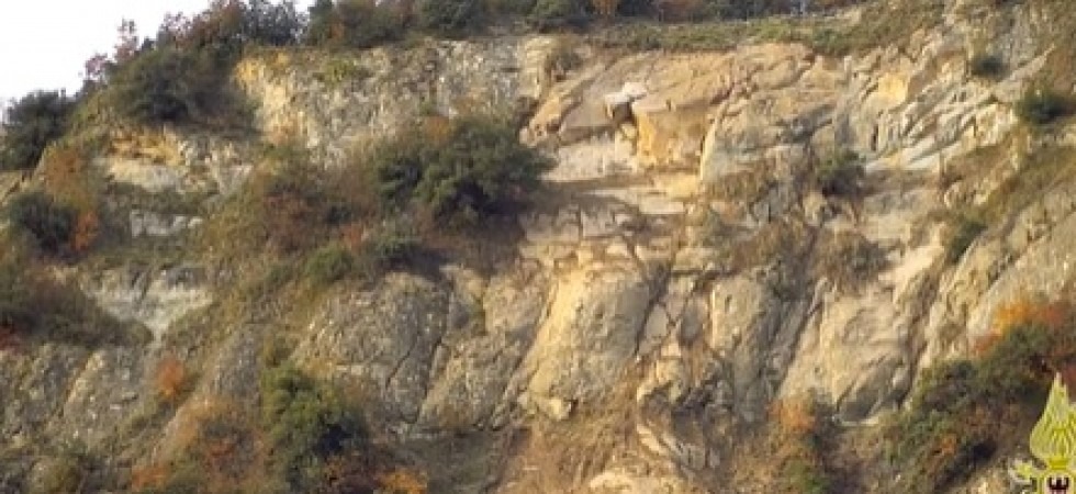 Frana dal Monte Brione, alcuni sassi sono usciti dalle reti di sicurezza