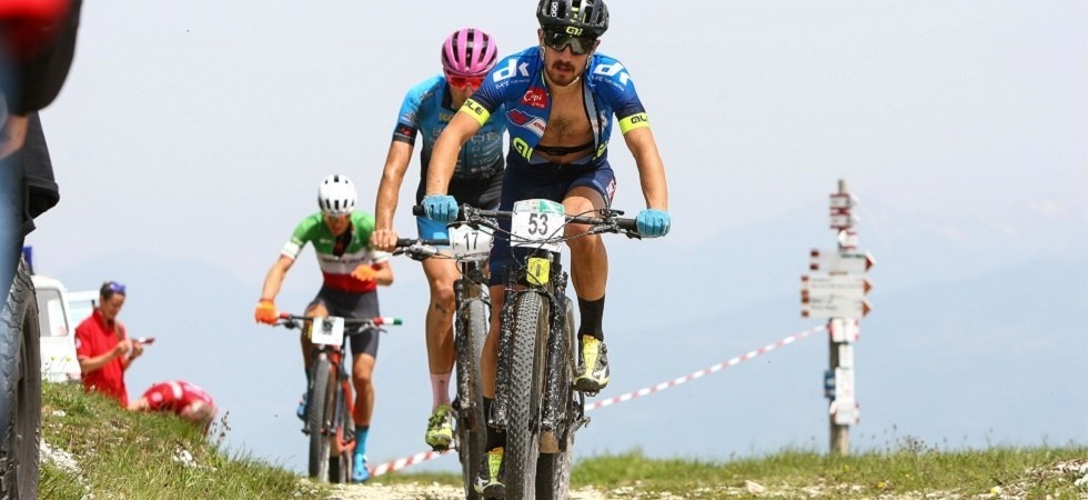 Foto di Daniele Mosna Sono Juri Ragnoli e Katazina Sosna re e regina della 100km dei Forti sull'Alpe Cimbra