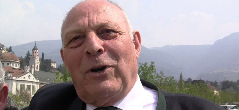 Conto salato per l'ex presidente Luis Durnwalder: condannato a pagare oltre mezzo milione per diffamazione e aver dato l'ok