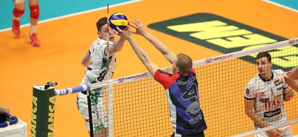 Clamorosa rimonta della Trentino Volley, vince un set storico dopo 57 minuti di gioco