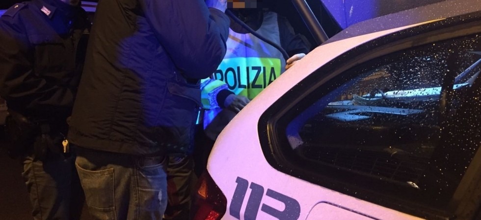 Ubriachi alla guida, fermata una ragazza di 26 anni con un tasso di alcol nel sangue che superava 4 volte il limite massimo