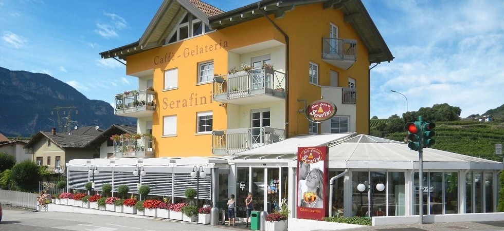 Il Serafini punta a diventare la migliore gelateria italiana, sfida a colpi di click per vincere il contest di Gastronauta