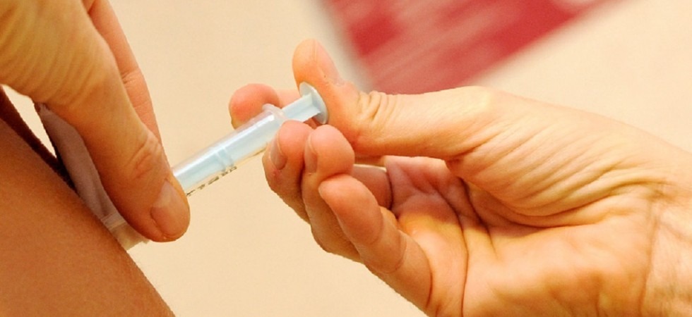 Vaccinazioni, per i 5.000 prenotati l'invito arriverà entro marzo ma in Comune a Trento le minoranze chiedono il liberi