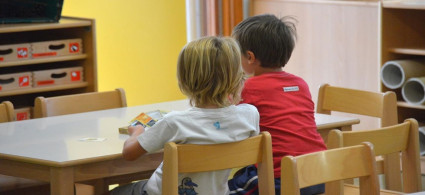 Scuole dell'infanzia aperte a luglio? Le educatrici e gli educatori dicono  ancora "No" e si va verso una legge d'iniziativa popolare: il calendario  deve durare 10 mesi al massimo - il Dolomiti