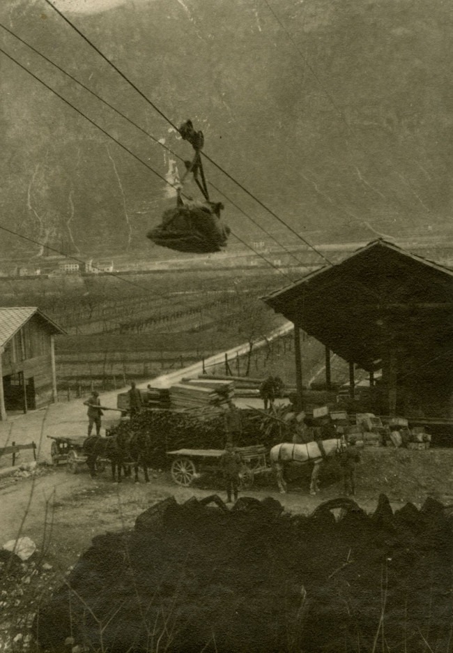 Stazione di partenza della teleferica Avio-Bocca D'Ardole (Credits to Museo della Guerra)