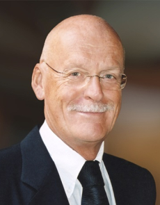 Avv. Alessio Pezcoller
