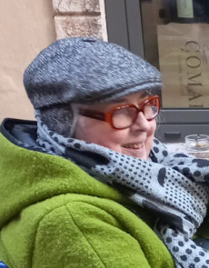 Annita Dezulian in Christen (Melina)