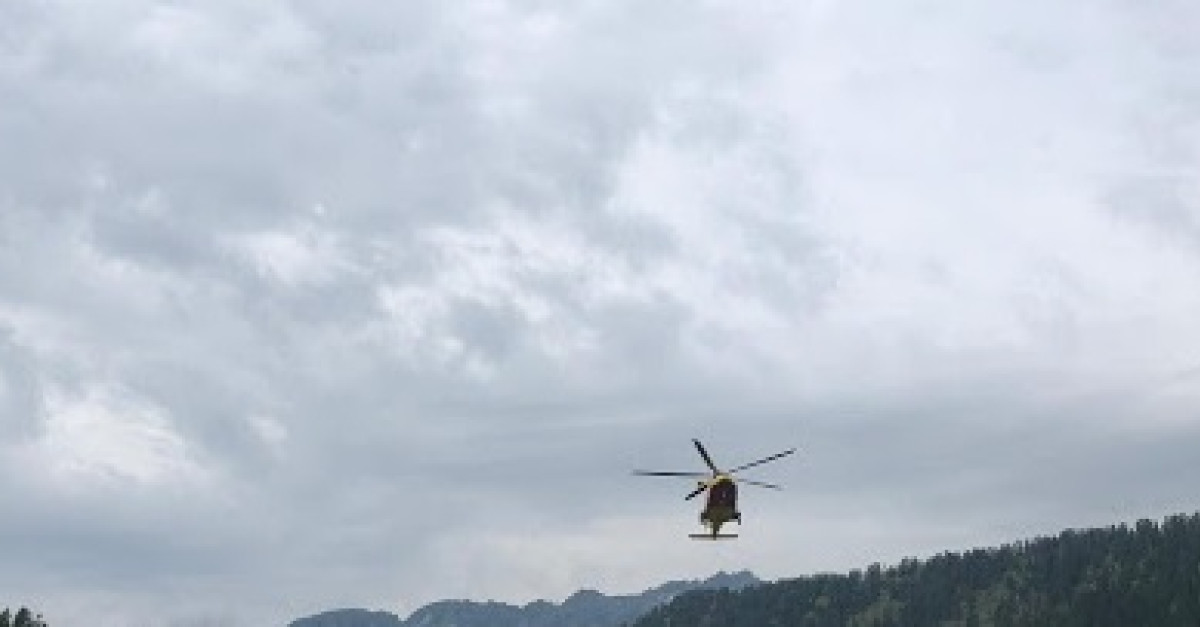 Scivola e precipita per una decina di metri in un canalone, paura per ...