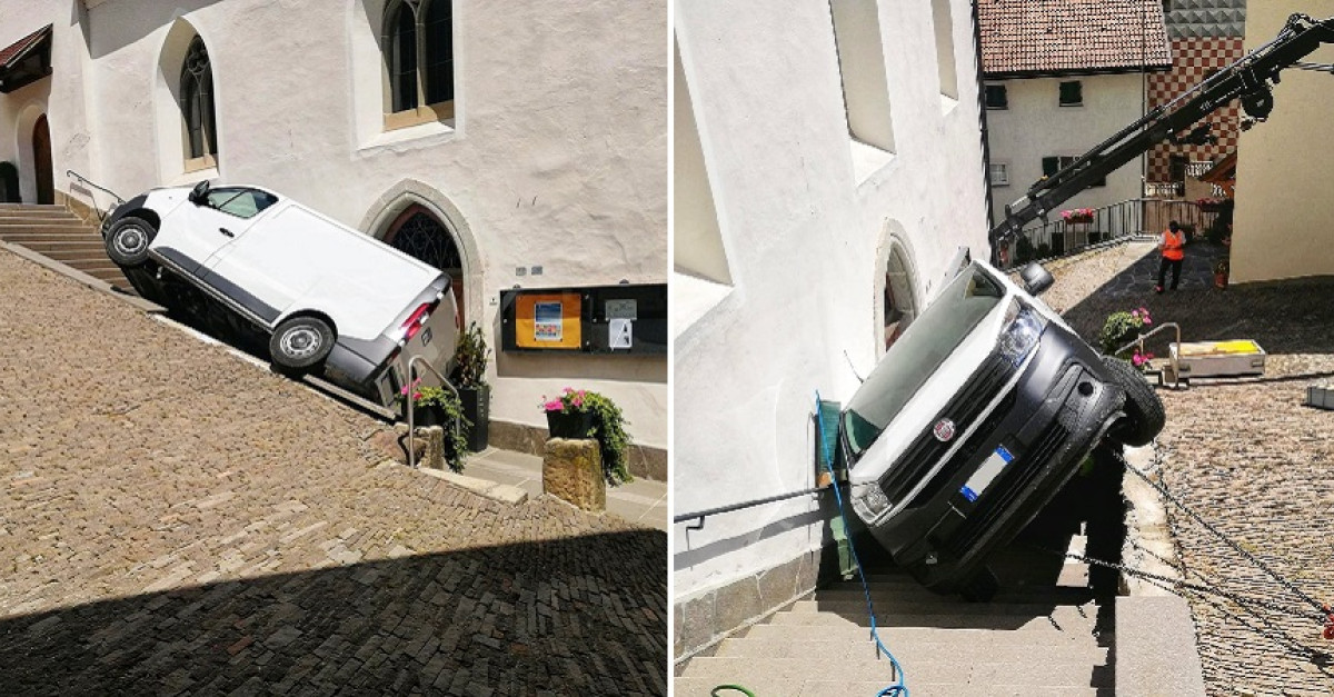 Furgone esce di strada e finisce sul muro della chiesa: intervengo i ...