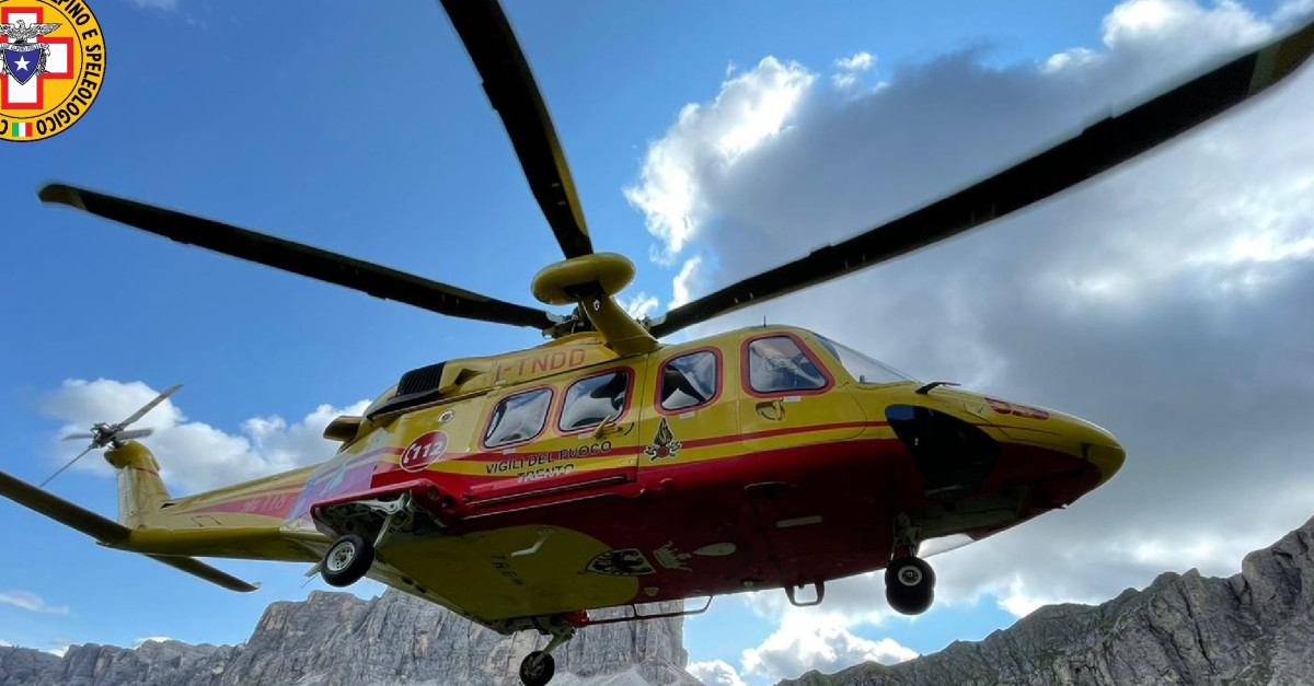 Scivola sul sentiero e ruzzola per 50 metri in un canale: escursionista ...