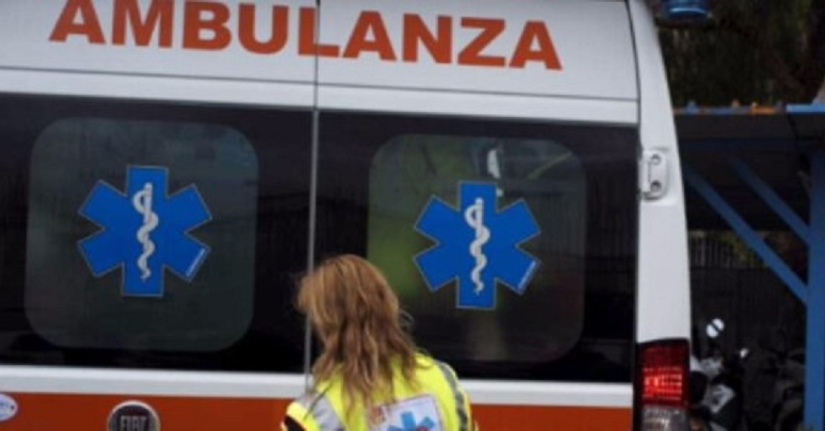 Tragedia della strada: motociclista si schianta e muore dopo aver perso ...