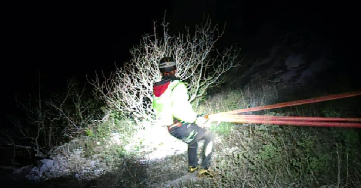 Tragico rinvenimento in quota: trovato senza vita (ai piedi di un salto ...