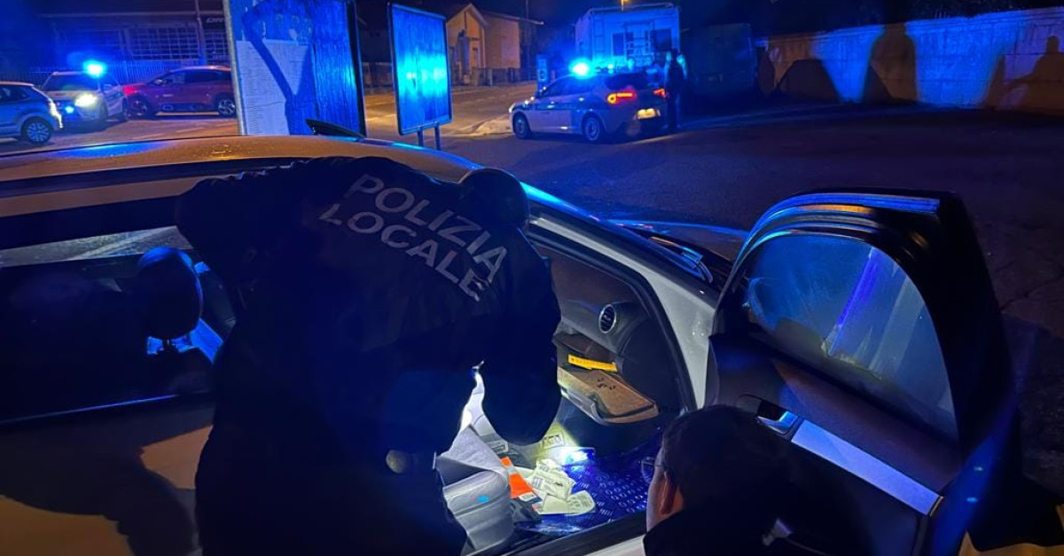 Varilight Interruttore Architrave A Bilanciere A 1 O 2 Vie, 10 A - Foto 6