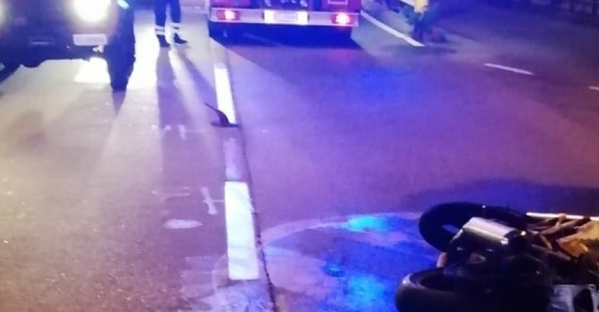 Il terribile schianto in moto, due ragazzi sono morti: Jan Bensa e ...